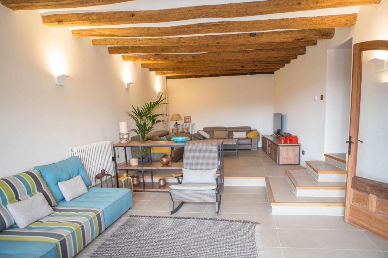 El Pla de Manlleu Casa Rural Masia Les Apieres المظهر الخارجي الصورة